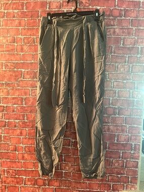 Ambiance Olive Green Drawstring Joggers (rm85)